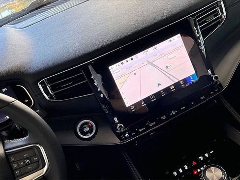 Used 2024 Jeep Wagoneer Series II image 10