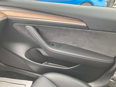 Used 2023 Tesla Model 3 Performance image 18