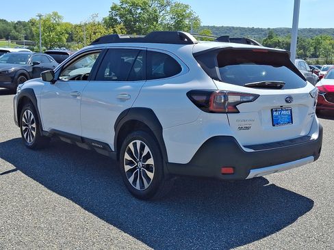 Used 2024 Subaru Outback Limited XT AWD/4WD image 5