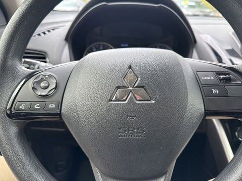 Used 2024 Mitsubishi Eclipse Cross LE AWD/4WD image 21
