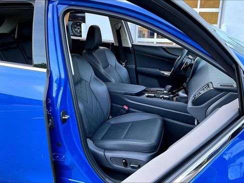 Certified 2025 Lexus NX 350h AWD w/ Rear Seat Package image 29