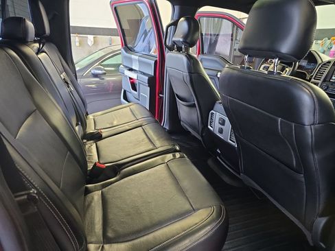 Used 2015 Ford F150 Lariat RWD image 13