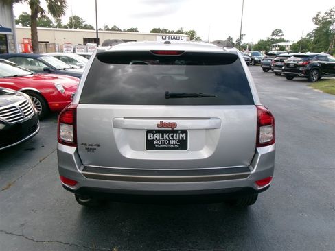 Used 2016 Jeep Compass 75th Anniversary w/ Power Value Group image 8