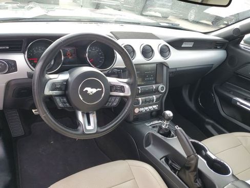 Used 2015 Ford Mustang GT Premium image 9