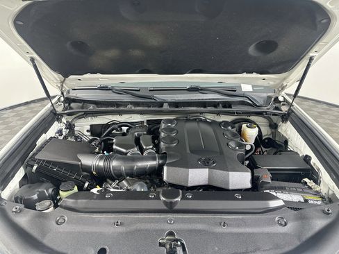 Used 2018 Toyota 4Runner Limited RWD image 34