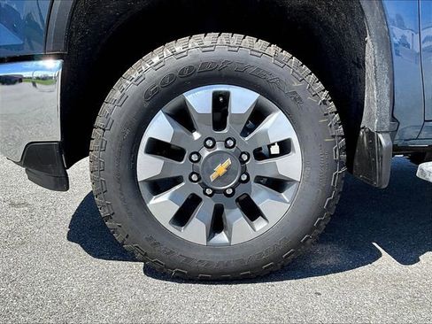 New 2026 Chevrolet Silverado 2500 LT w/ Safety Package AWD/4WD image 7