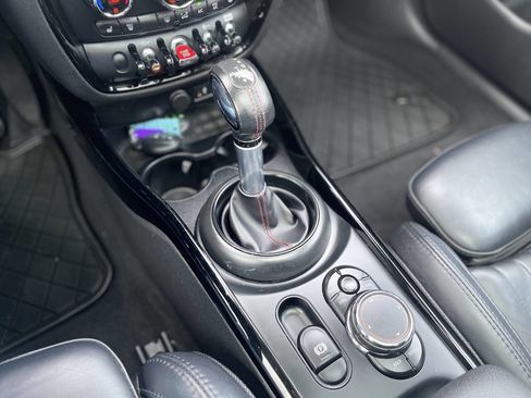 Used 2019 MINI Cooper Clubman S image 28