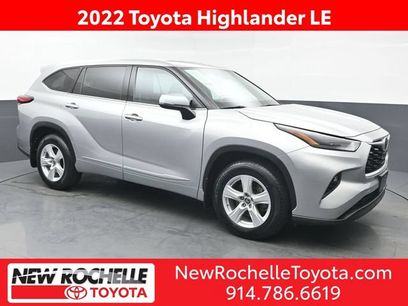 Used 2022 Toyota Highlander LE