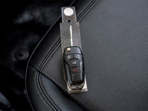 Used 2022 Ford Transit Connect XL image 53