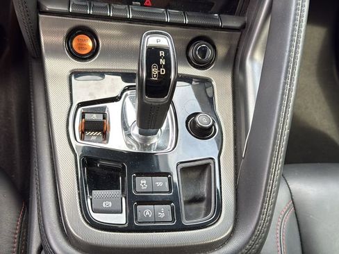 Used 2016 Jaguar F-TYPE S image 10