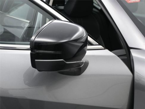 Certified 2025 Acura TLX w/ Technology Package image 20