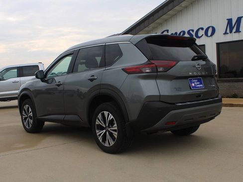 Used 2023 Nissan Rogue SV w/ SV Premium Package image 7