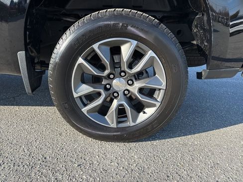Used 2023 Chevrolet Silverado 1500 LT image 33