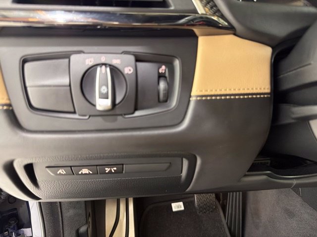 Used 2016 BMW M4 Coupe RWD image 12