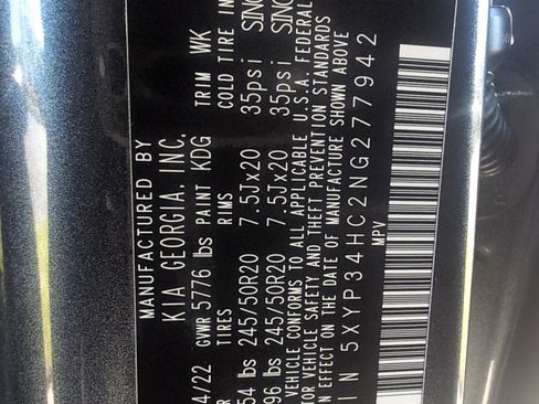 Used 2022 Kia Telluride EX w/ EX Premium Package image 36