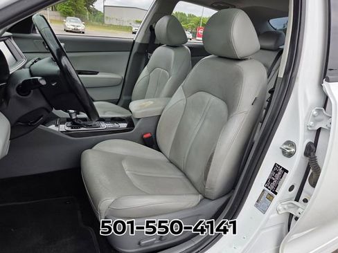 Used 2018 Kia Optima EX w/ Premium Package image 7