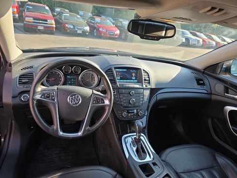 Used 2013 Buick Regal Premium image 13