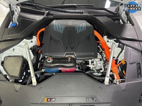 Used 2024 Genesis G80 image 5