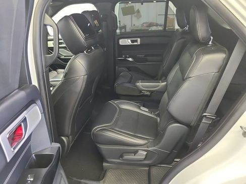 Used 2021 Ford Explorer ST w/ Equipment Group 401A AWD/4WD image 5