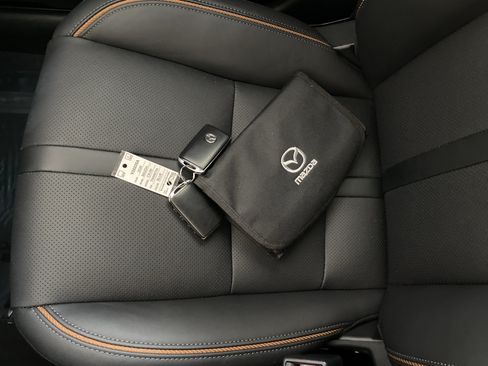 Certified 2026 MAZDA CX-50 AWD 2.5 S w/ Cargo Package image 9