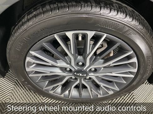 Certified 2023 Kia Forte GT-Line image 10