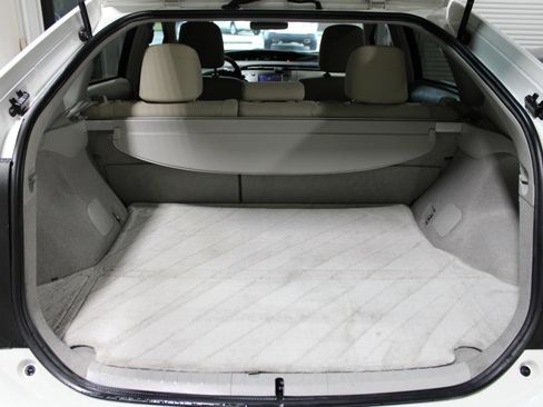 Used 2015 Toyota Prius Two FWD image 32