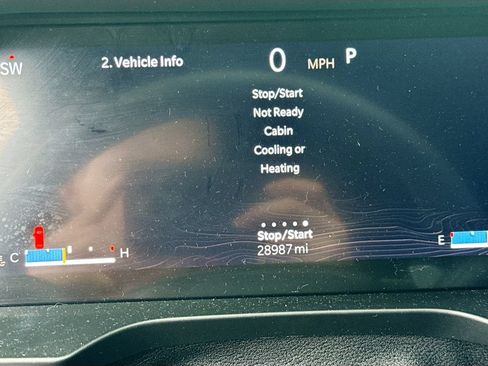 Used 2023 Jeep Grand Cherokee L Laredo RWD image 13