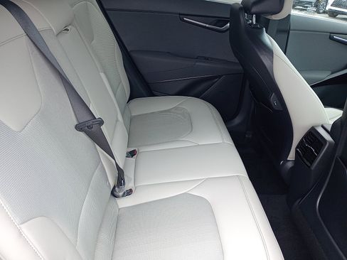 New 2025 Kia Niro EX Touring image 8