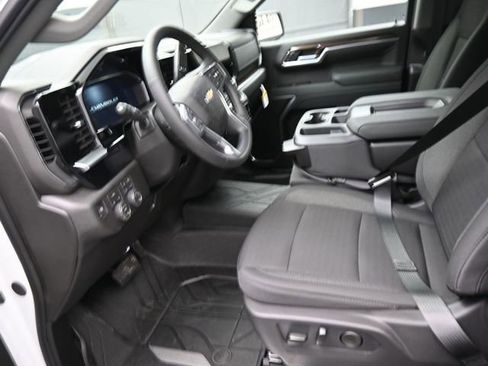 New 2026 Chevrolet Silverado 1500 LT w/ Safety Package AWD/4WD image 8