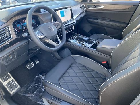 New 2026 Volkswagen Atlas SEL Premium R-Line image 14