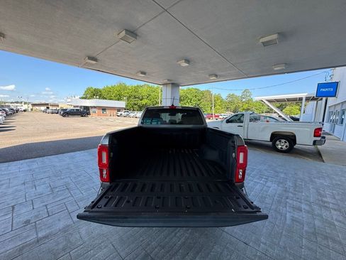 Used 2021 Ford Ranger XLT w/ Equipment Group 301A Mid RWD image 9