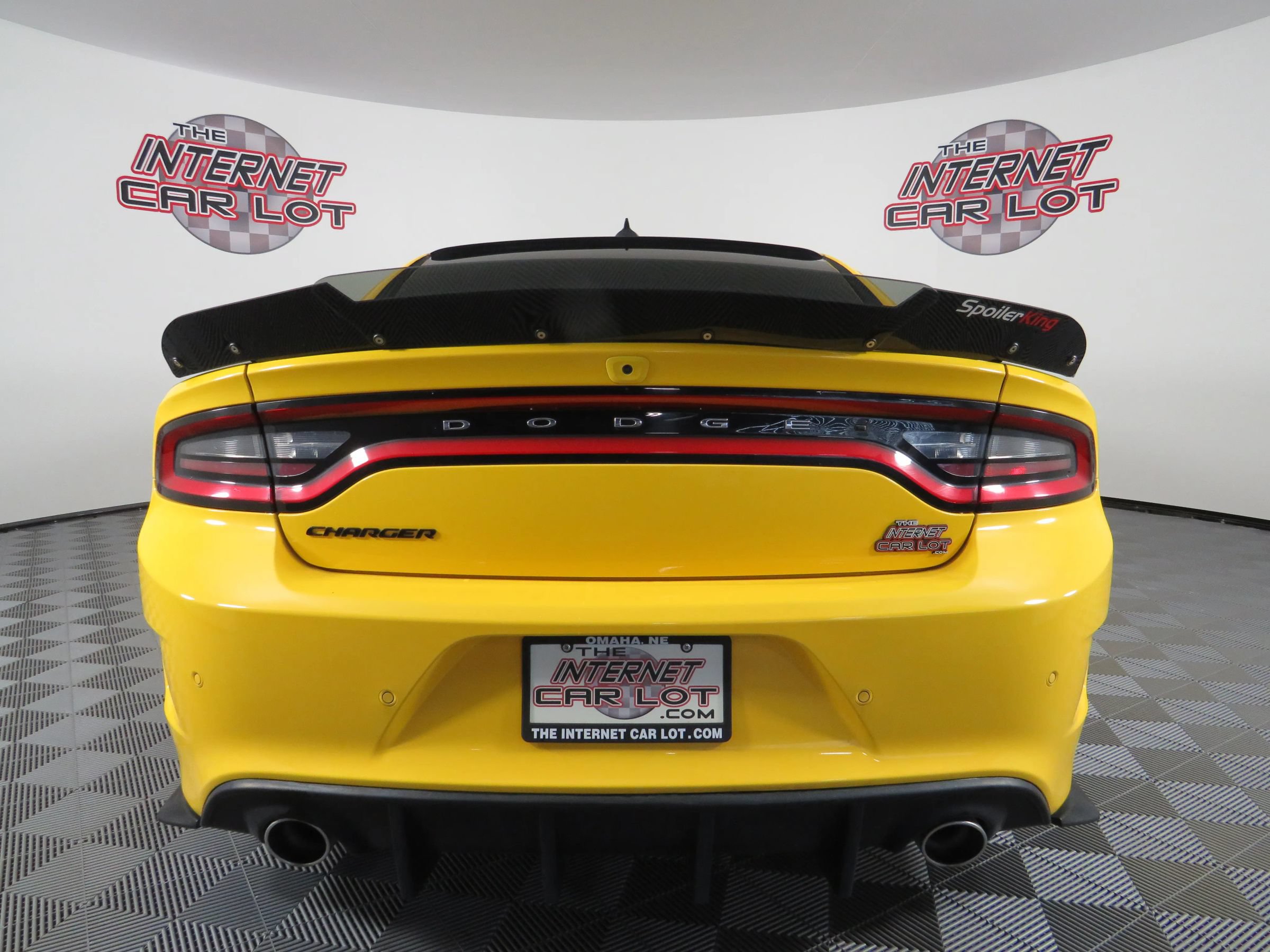 Used 2017 Dodge Charger R/T RWD image 6