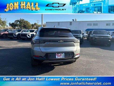 New 2026 Chevrolet Equinox EV LT image 6