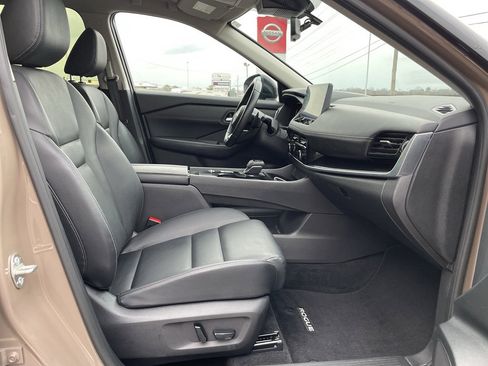 Certified 2024 Nissan Rogue SL image 23