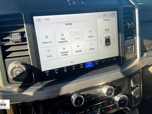 New 2025 Ford F350 Platinum w/ Platinum Plus Package AWD/4WD image 7