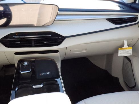 New 2026 Buick Enclave Avenir w/ Super Cruise Package image 11