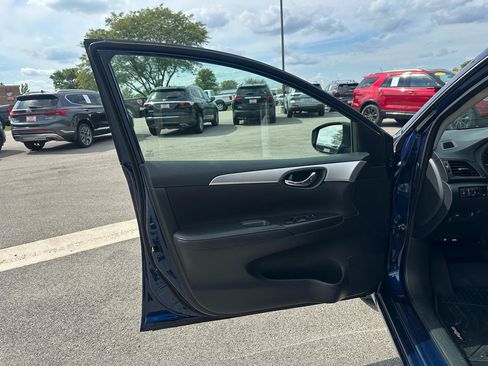 Used 2019 Nissan Sentra S FWD image 11