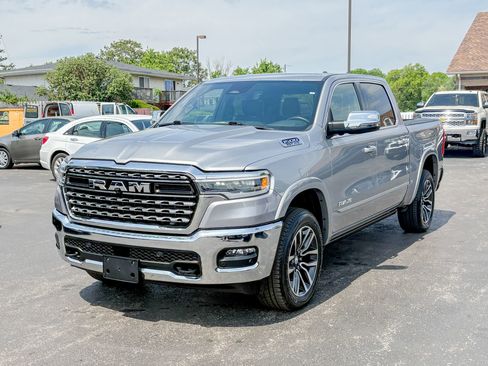 Used 2025 RAM 1500 Limited AWD/4WD image 8