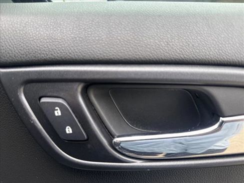 Used 2017 Chevrolet Tahoe LT w/ LT Signature Package image 19