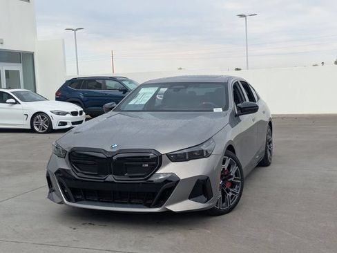 New 2026 BMW i5 M60 AWD/4WD image 3