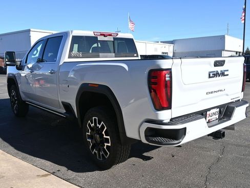 New 2026 GMC Sierra 2500 Denali Ultimate image 8