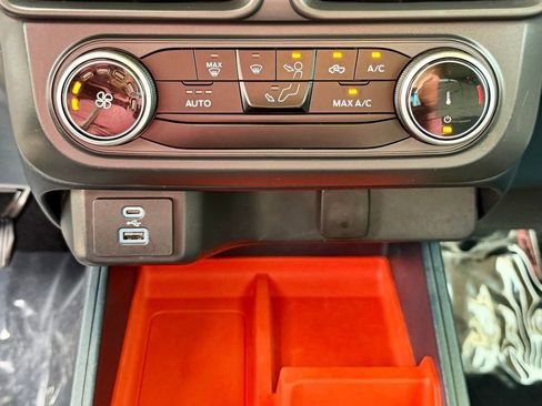 Certified 2024 Ford Maverick XLT image 26