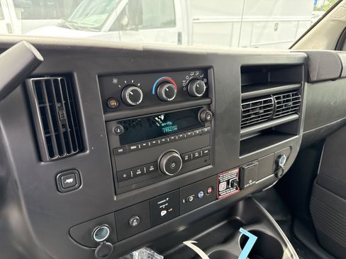 New 2025 Chevrolet Express 2500 w/ Driver Convenience Package image 17