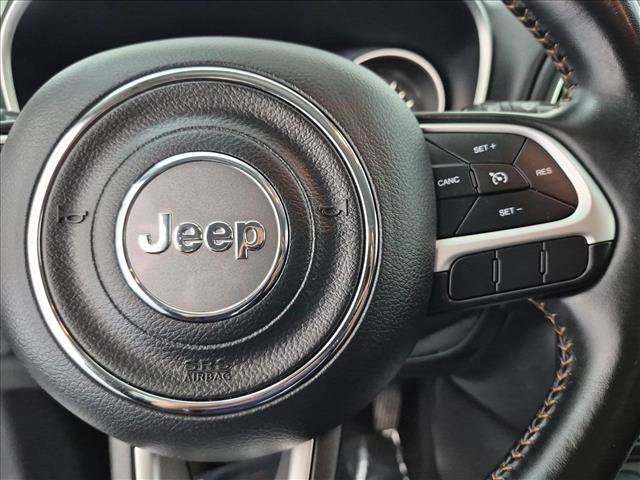 Used 2020 Jeep Compass Latitude AWD/4WD image 30