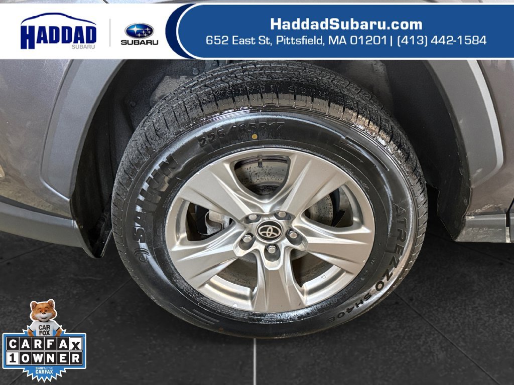 Used 2024 Toyota RAV4 XLE w/ Convenience Package AWD/4WD image 15