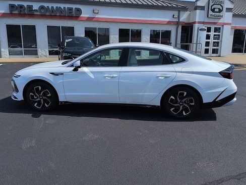 Used 2025 Hyundai Sonata SEL FWD image 4