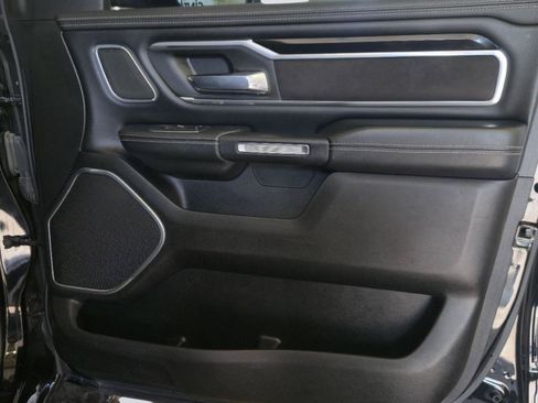 Used 2022 RAM 1500 Laramie AWD/4WD image 23
