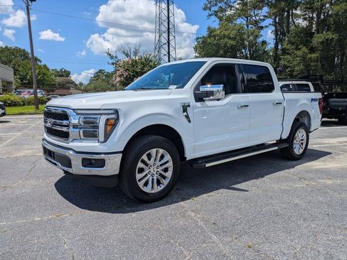 New 2026 Ford F150 Lariat w/ Equipment Group 502A High AWD/4WD image 8