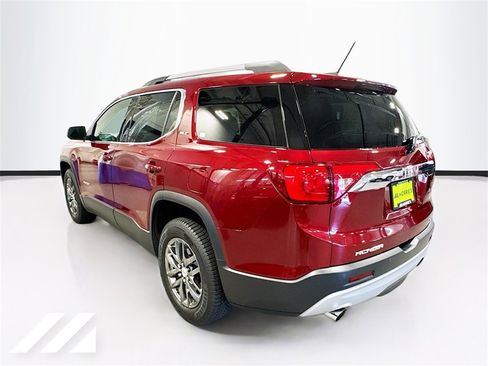 Used 2017 GMC Acadia SLT image 7