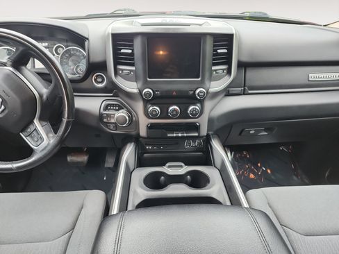 Used 2019 RAM 1500 Big Horn AWD/4WD image 11